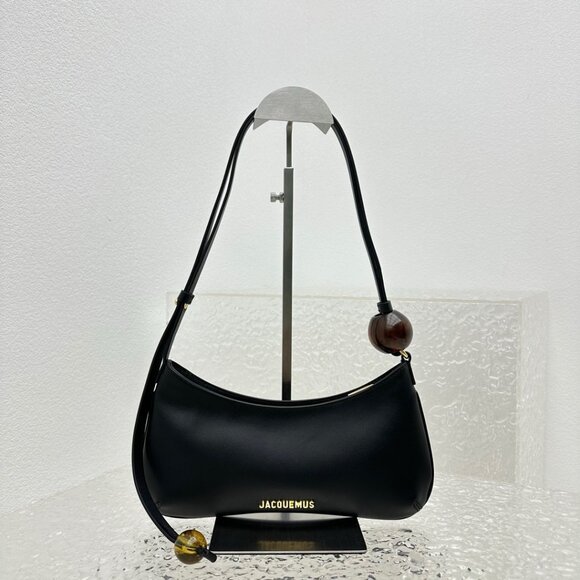 Jacquemus Le Bisou Perle Beaded shoulder bag - Picture 1 of 6
